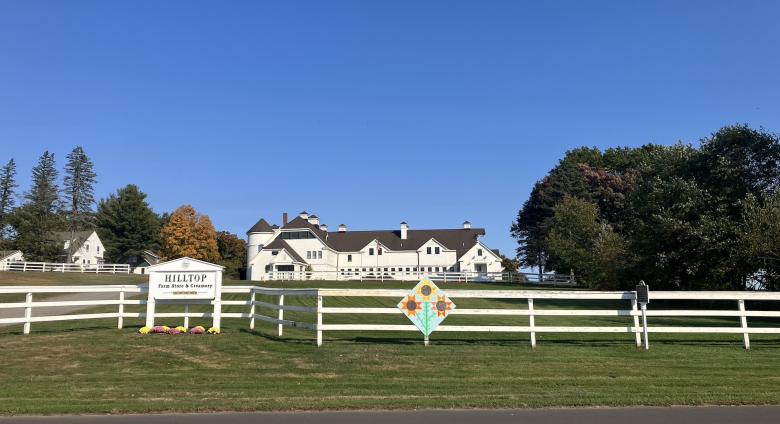 Barn quilt on fence at Hilltop Farm Store & Creamery. Suffield, CT, 2024.