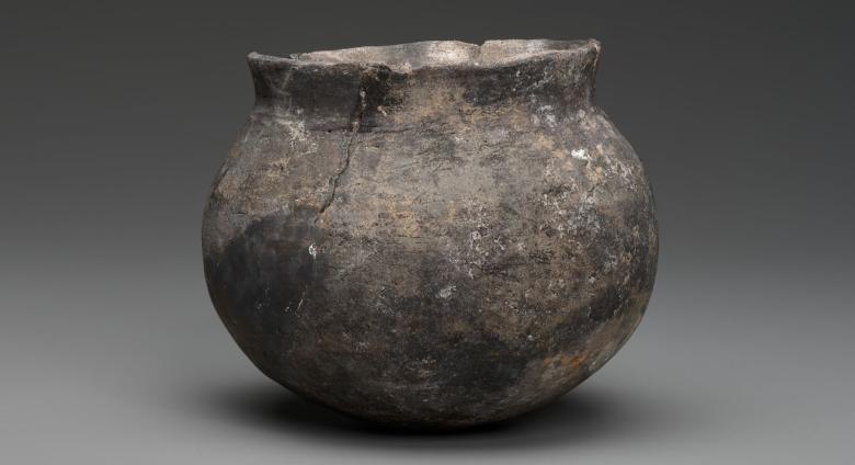 Unknown, Slave-Made “Colonoware” Vessel, 1700–1800. Earthenware. Charleston County, South Carolina.